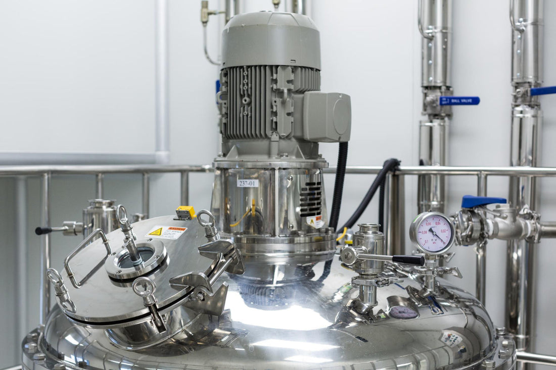 How Much Does a Salt Chlorinator Cost vs. a Pool Heater? 2025 Pricing Guide