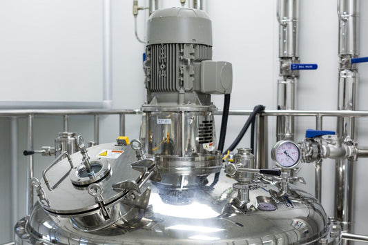 How Much Does a Salt Chlorinator Cost vs. a Pool Heater? 2025 Pricing Guide